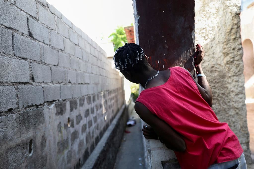 La violenza dilaga a Port-au-Prince: in 95mila sono fuggiti in un mese