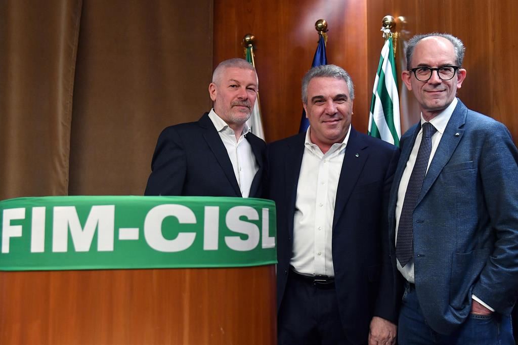 Ferdinando Uliano, neo-segretario Fim-Cisl con il segretario generale Luigi Sbarra e Roberto Benaglia