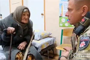 La storia di nonna Lidia, che a 98 è fuggita a piedi dai bombardamenti russi