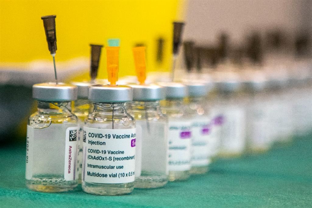 Vaxzevria, il vaccino di AstraZeneca che l'azienda ha ritirato dal commercio