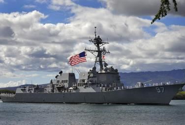 La Cina lancia un warning a una nave militare Usa