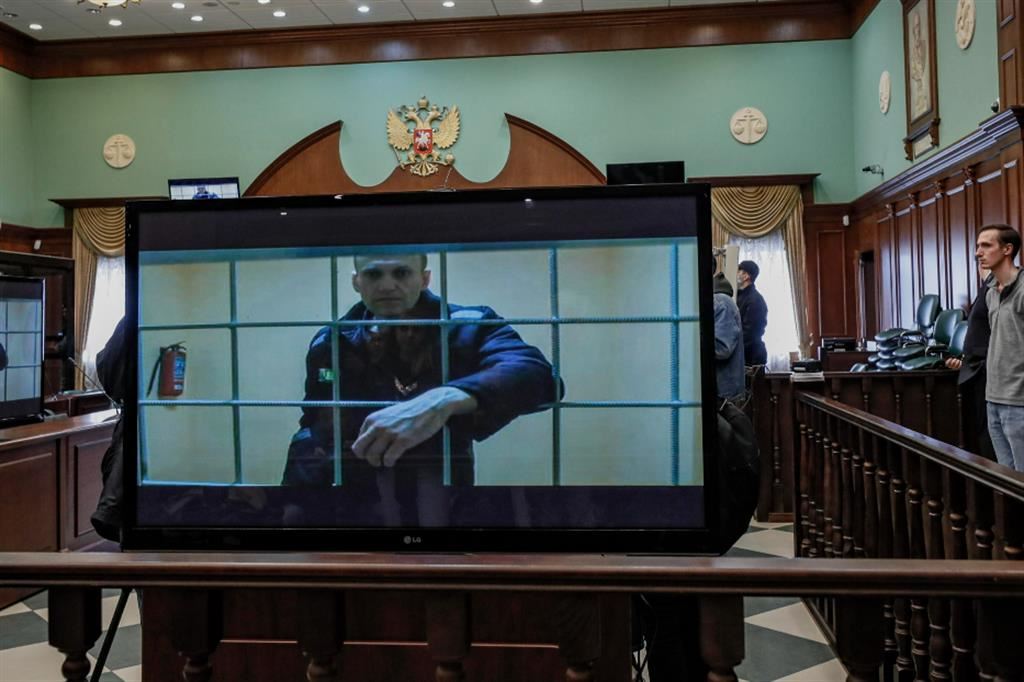 Navalny nella colonia penale n. 2 nella regione di Vladimir partecipa da remoto a un processo a Mosca nel maggio 2022
