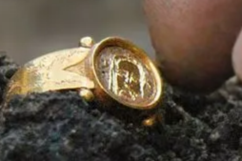 L'anello con Gesù che racconta la vita medievale in Svezia
