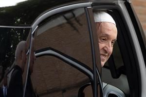 Il Papa, un'espressione irrituale e i gay nei seminari: i criteri non cambiano