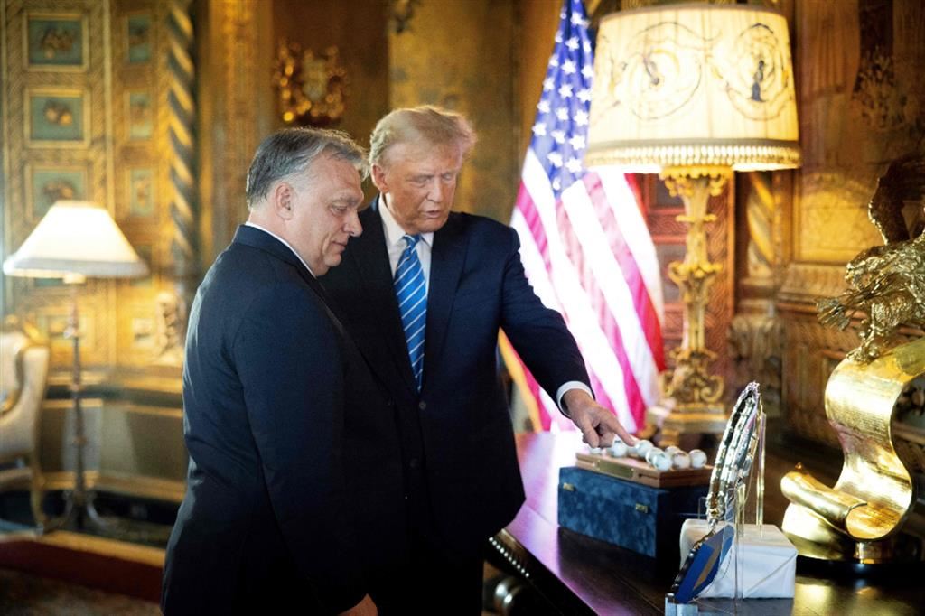 Viktor Orbán e Donald Trump a Mar-a-Lago