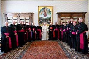 I vescovi lombardi dal Papa. Delpini: ci ha chiesto di perdonare