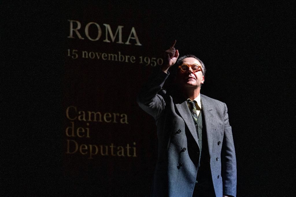 Paolo Pierobon in "De Gasperi - L'Europa brucia" di Carmelo Rifici