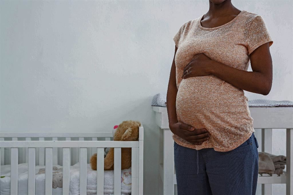 La surrogazione di maternità è un business globale