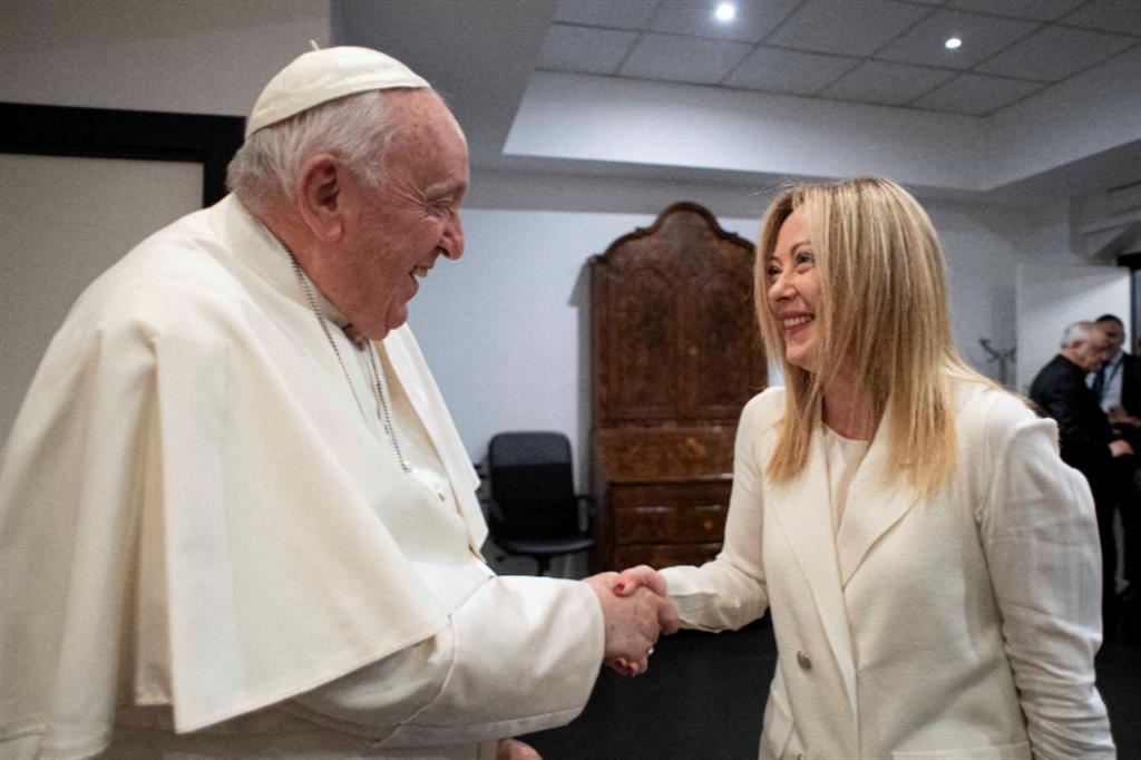 Il Papa con Giorgia Meloni